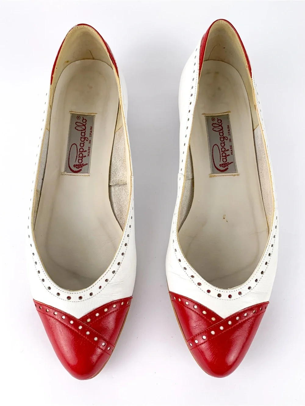 Vintage Pappagallo flats red & white cap toe leather shoes size 7.5 narrow